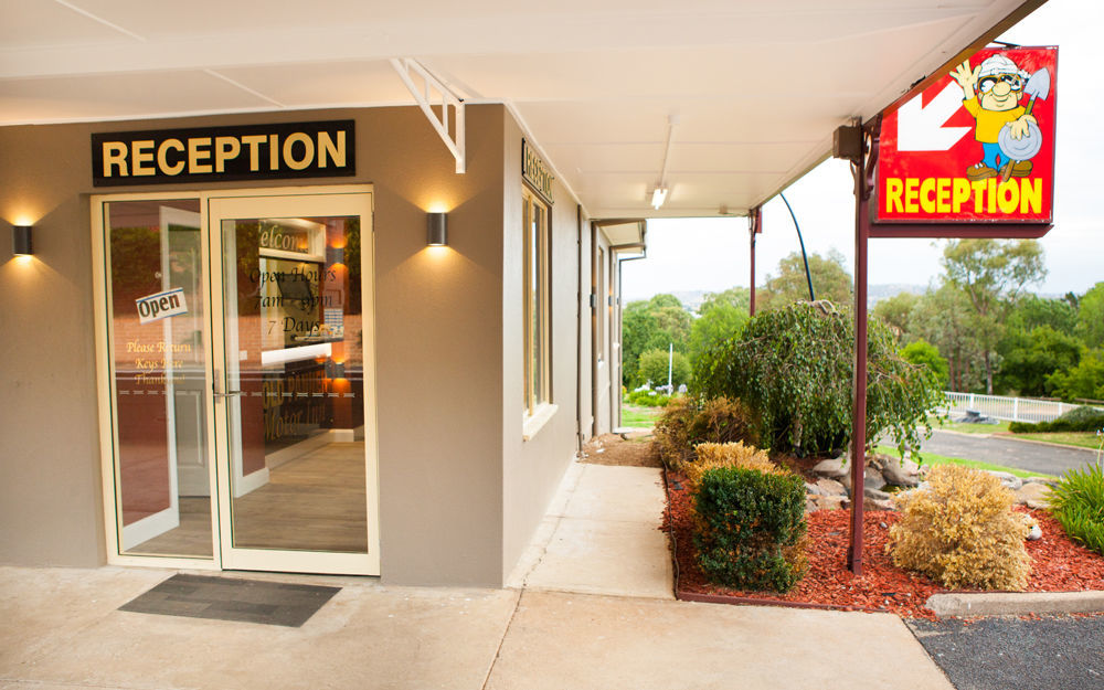 Bathurst Gold Panner Exterior photo