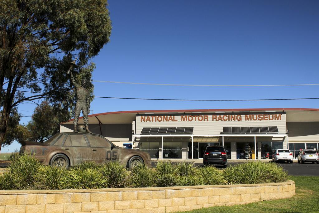 Bathurst Gold Panner Exterior photo